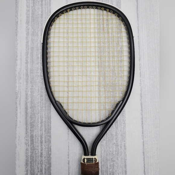 OMEGA Pro II Racquetball Racket 4401 and Case - Picture 8 of 10